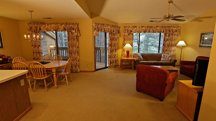 Fairway Forest Resort living room