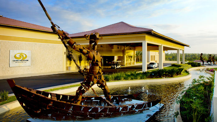 Grand Palladium Imbassai Resort and Spa entrance