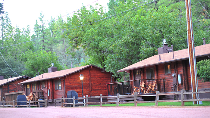 Kohl's Ranch Lodge