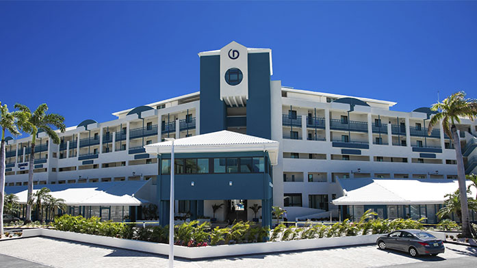 Royal Palm Beach Resort exterior