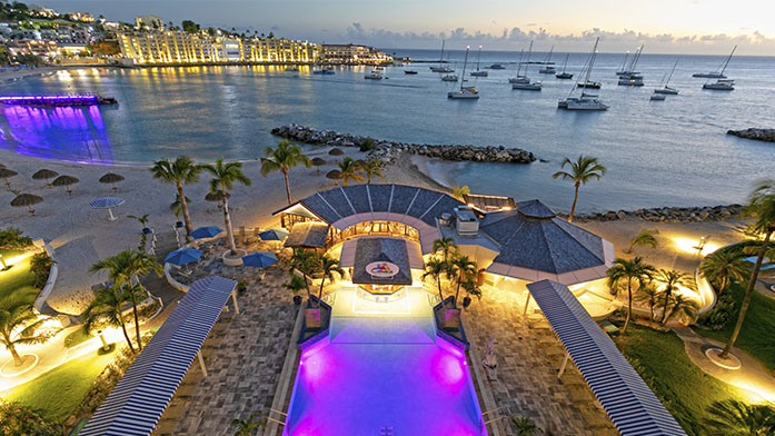 Royal Palm Beach Resort pool