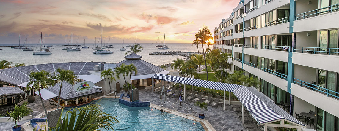 Royal Palm Beach Resort